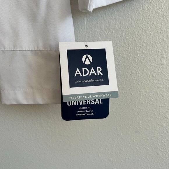 NWT Adar Scrub Jacket White Classic Fit Doctor Nurse Lab Coat 806 - Picture 4 of 8
